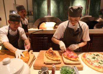 F&B industry to reach $30B in 2024