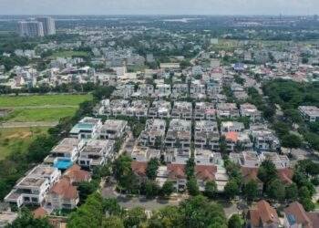 HCMC primary market house prices see first drop in 7 quarters