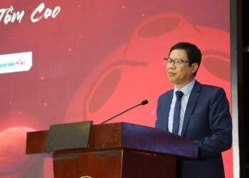Hội tụ, bùng nổ và bứt phá