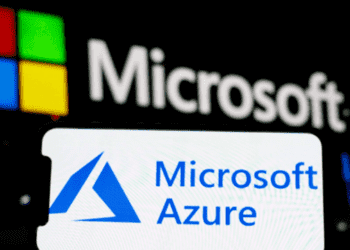 Microsoft cáo buộc Google làm suy yếu vị thế của hãng trong "cuộc chiến" điện toán đám mây