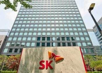 SK Group bỏ 300 triệu USD mua cổ phần công ty bán dẫn tại Việt Nam