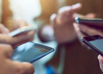 TT-Huế đặt mục tiêu hình thành 30 doanh nghiệp công nghệ số, 90% dân số trưởng thành có smartphone