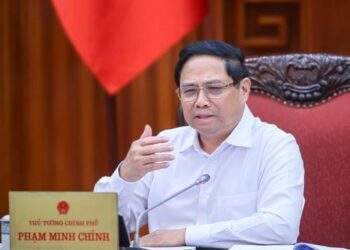 Thủ tướng chủ trì cuộc họp về đề án xây dựng trung tâm tài chính khu vực và quốc tế tại TP.HCM và Đà Nẵng