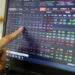 VN-Index declines as European, Asian stocks slip