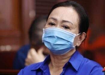 ‘I accept my destiny’, property tycoon Truong My Lan tells court in tears