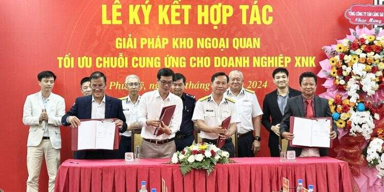 Bốn 'ông lớn' logistics bắt tay tối ưu chuỗi cung ứng xuất khẩu
