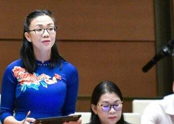 Cần cơ chế cấm đối với quảng cáo sai lệch trên không gian mạng