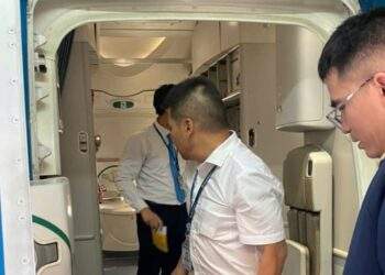 Chuyến bay đặc biệt của Vietnam Airlines nối tiếp sứ mệnh 'hồi sinh'