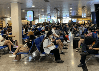 Cục Hàng không chỉ đạo nóng về bay đêm, phục vụ người dân đi lại dịp Tết