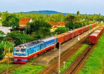 Dự tính nhu cầu vốn tuyến đường sắt Lào Cai – Hà Nội - Hải Phòng - Quảng Ninh là gần 184 nghìn tỷ đồng