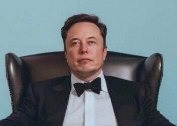 Elon Musk buys $35 million estate for 11 children and their mothers