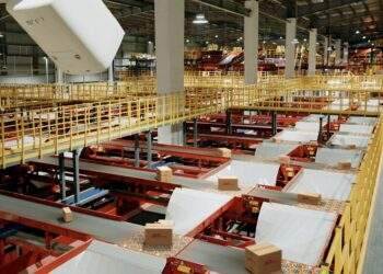 J&T Express xử lý hơn 100 triệu bưu kiện trong một ngày sau đợt sale 11.11