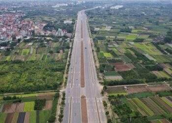 Lộ diện 2 "ông lớn" quen mặt