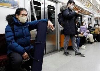 Seoul Metro apologizes for calling Chinese tourists ‘villains’