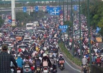 TP.HCM bàn phương án làm 5 dự án BOT áp dụng Nghị quyết 98