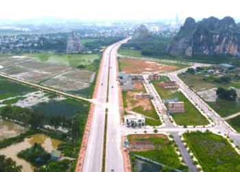 Thanh Hoá ưu tiên vốn đầu tư công phát triển 4 trung tâm kinh tế động lực