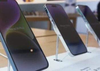Thị trường smartphone toàn cầu bước vào năm tồi tệ nhất thập kỷ