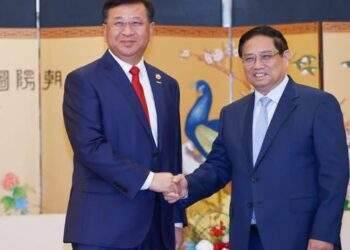 Thủ tướng tiếp lãnh đạo nhiều tập đoàn lớn của Trung Quốc
