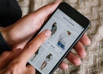Chatbots cause growing frustration among online shoppers