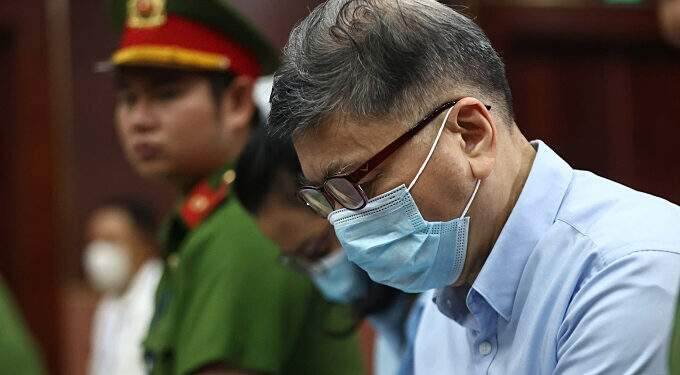 Court reduces sentence by 2 years for Hong Kong tycoon Eric Chu, husband of death row Truong My Lan