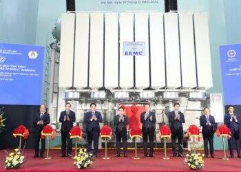 Doanh nghiệp Việt chế tạo thành công máy biến áp công suất lớn trên lưới điện