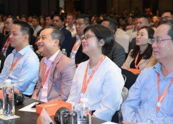 Ngành bảo hiểm thích ứng thế nào để nâng cao giá trị cho khách hàng?