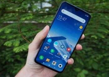 Ngừng sóng 2G: Doanh số điện thoại thông minh giá rẻ của Việt Nam cao kỷ lục trong 2 năm