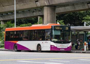 Singapore adults to pay 7 cents more per metro, bus ride