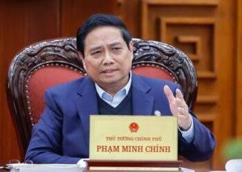 Thủ tướng yêu cầu hoàn thiện chính sách với cán bộ nghỉ việc ngay sau sắp xếp, tinh gọn bộ máy