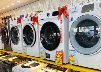 Tivi cao cấp giảm giá sập sàn, máy giặt chỉ từ hơn 2 triệu đồng/chiếc