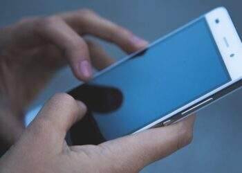 Under $200 smartphone sales soar as Vietnam phases out 2G networks