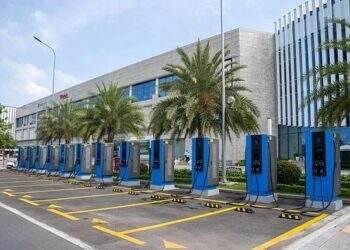 Vietnam needs $14B to develop EV charging stations