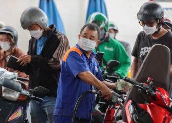 Gasoline prices increase - VnExpress International