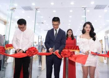 Huawei khai trương cửa hàng trải nghiệm tại TP HCM
