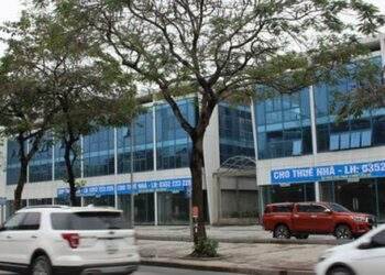 Mua shophouse Hà Nội giá 30 tỷ, cho thuê mỗi tháng vài chục triệu đồng/tháng, “giật mình” nhẩm tính tỷ suất lợi nhuận chưa đến 1%