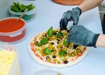 Quán pizza tại Đà Nẵng chuẩn vị Âu, ‘hút’ khách du lịch nước ngoài