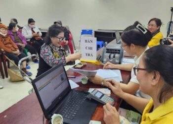 Quỹ Bảo hiểm xã hội sẽ chi trả lương hưu cho người về hưu sớm do sắp xếp bộ máy