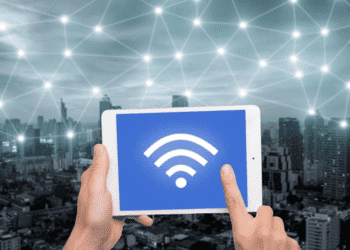 "Soi" tốc độ Internet của các nhà mạng trong tháng cuối cùng năm 2024