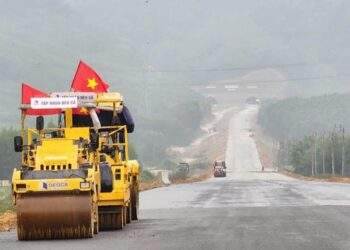 Vượt nắng thắng mưa đưa cao tốc Quảng Ngãi – Hoài Nhơn về đích trong năm 2025
