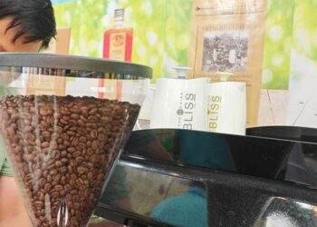 Chốt lời ở giá đỉnh