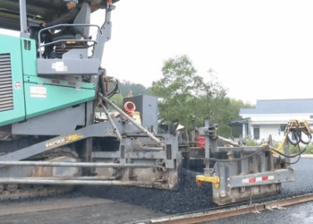Đẩy nhanh tiến độ dự án cao tốc Vạn Ninh – Cam Lộ