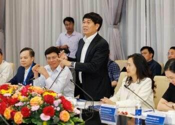 Tỉ phú Trần Đình Long cam kết đủ 10 triệu tấn thép cho Việt Nam tiến vào kỷ nguyên đường sắt