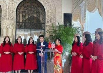Vietjet đạt doanh thu 2024 gần 72.000 tỷ đồng