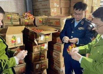 Bộ Công Thương chuyển giao Cục Quản lý thị trường về địa phương