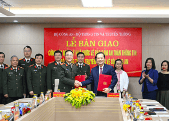 Chuyển nhiệm vụ bảo đảm an toàn thông tin mạng từ Bộ Thông tin và Truyền thông về Bộ Công an