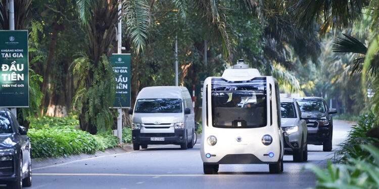 'Cơ chế một cửa’ cho sandbox và khát vọng tuyến xe bus không người lái