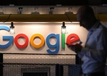EU chuẩn bị phạt Google nhiều tỉ USD vì độc quyền