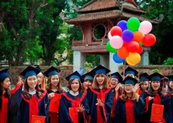Phát huy vai trò của người đứng đầu trong thực hiện đổi mới căn bản, toàn diện giáo dục và đào tạo