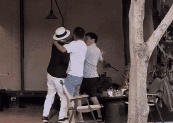 Sự thật clip nghi ông Đặng Lê Nguyên Vũ đánh nhau trong quán cà phê