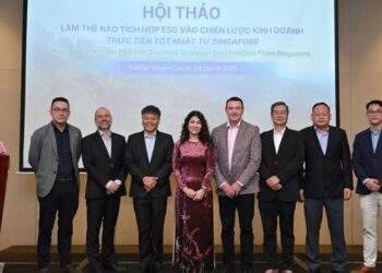 Tích hợp ESG vào kinh doanh: Bài học từ Singapore cho Việt Nam